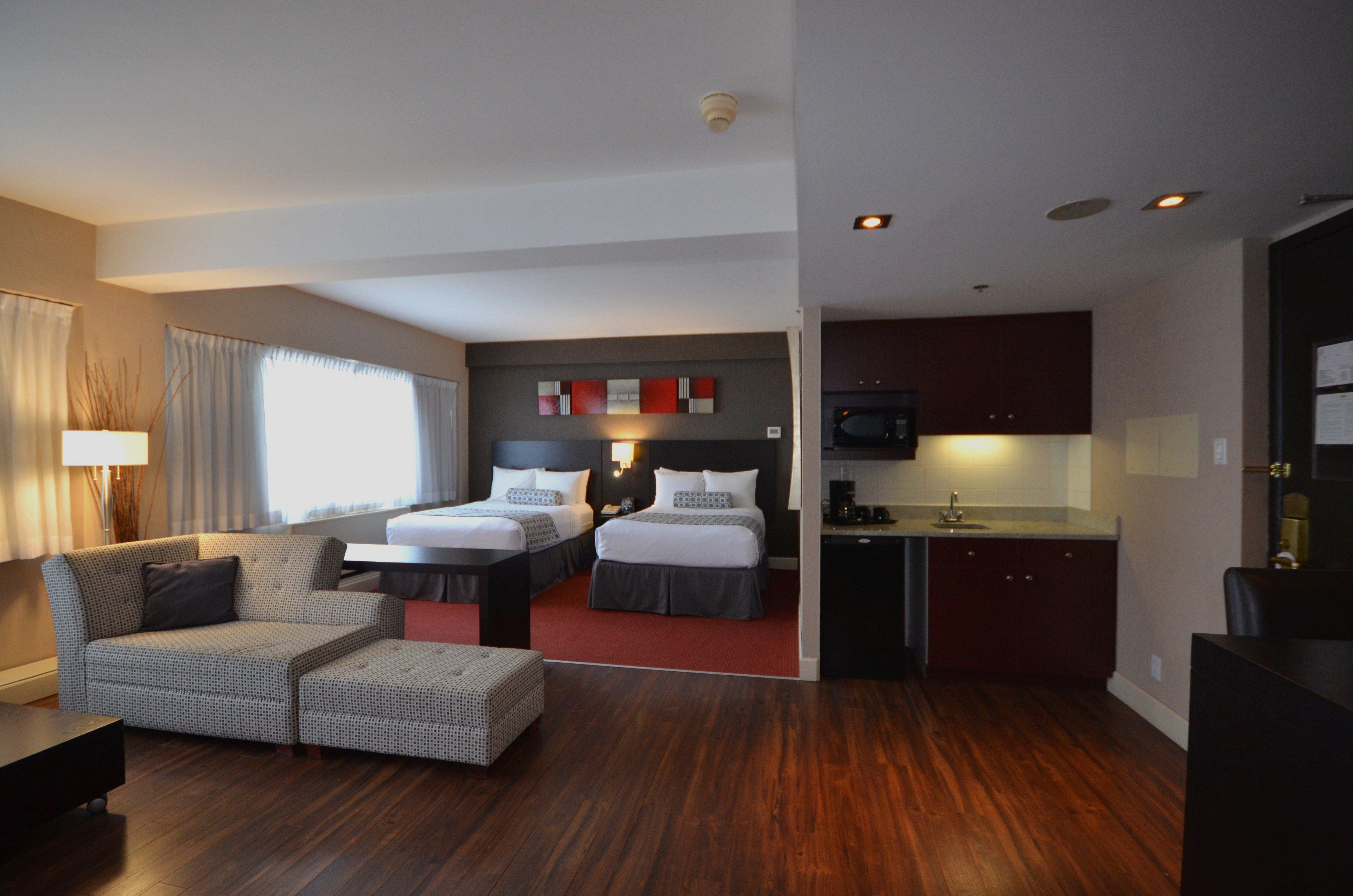 Armon Plaza Montreal Airpt, Trademark Collection By Wyndham Exterior foto